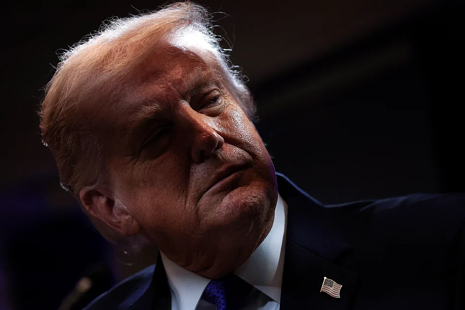 New US tariff starts at 10%, Trump administration working to hike it to 15%