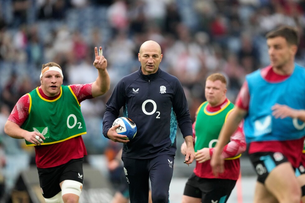Borthwick defends England tactics as Six Nations struggles deepen