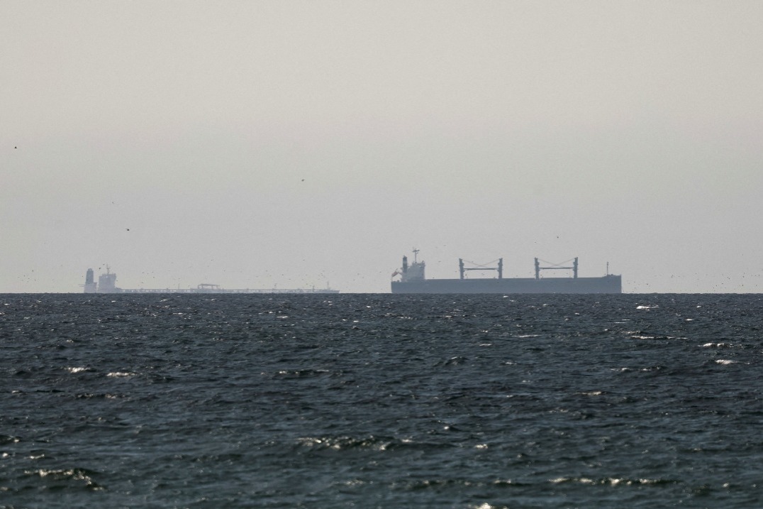 IRGC Navy chief says ships need Iran approval to transit Hormuz Strait