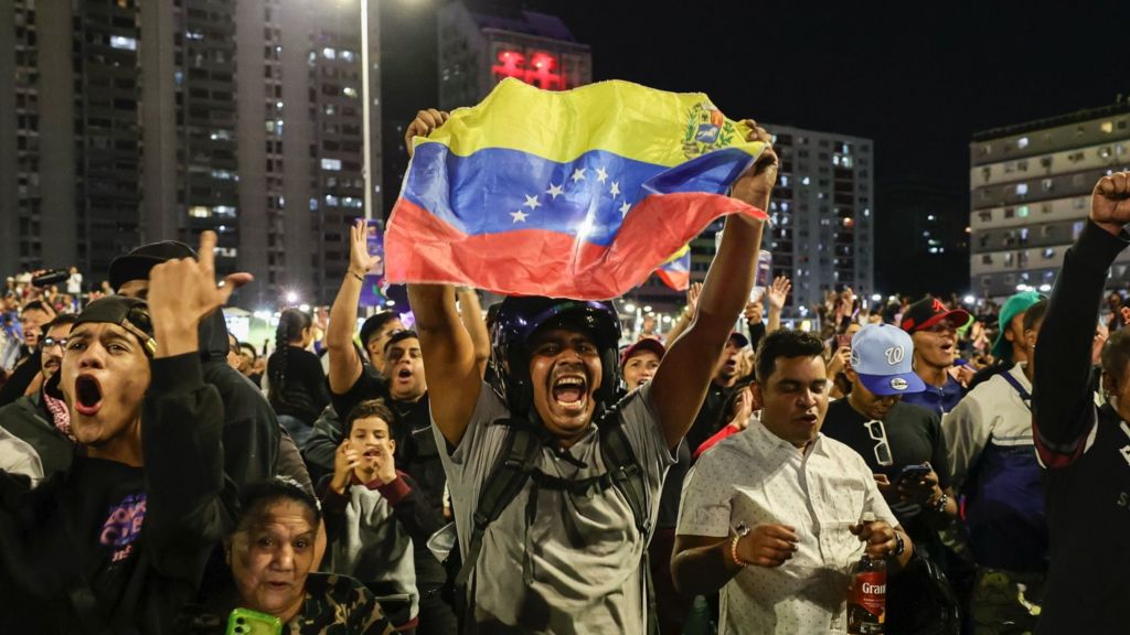 Venezuelans in Miami and Caracas celebrate historic WBC victory over USA