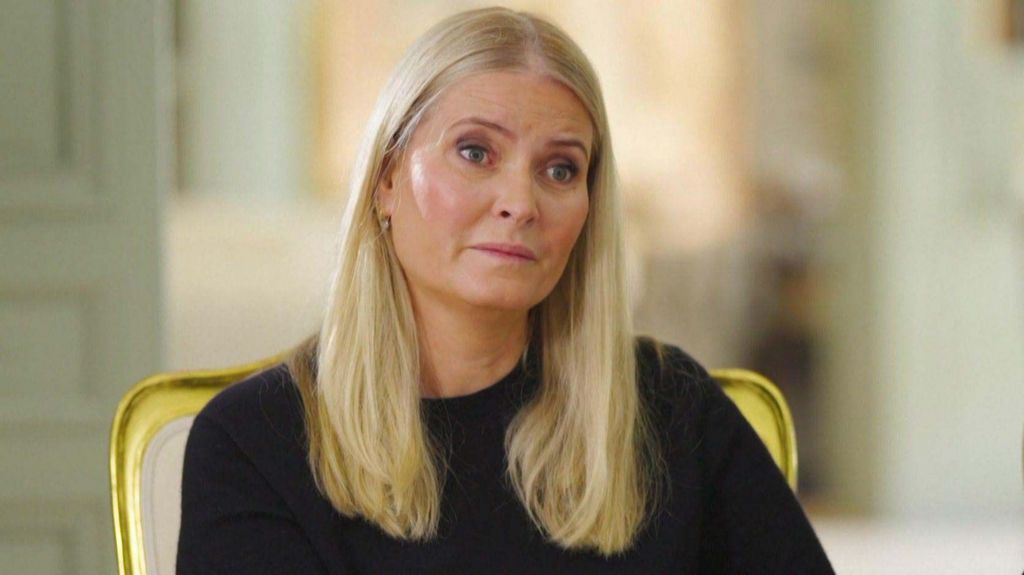 Norway’s crown princess breaks silence on Epstein links: ‘I was manipulated and deceived’