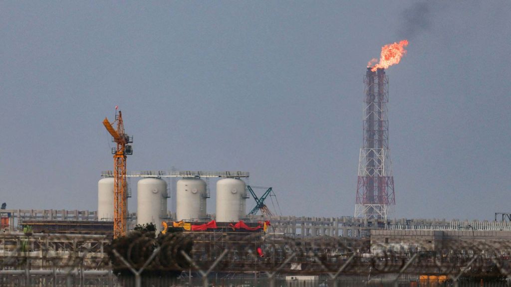 Trump threatens to blow up ‘entirety’ of  major Iran gas field if it attacks Qatar again