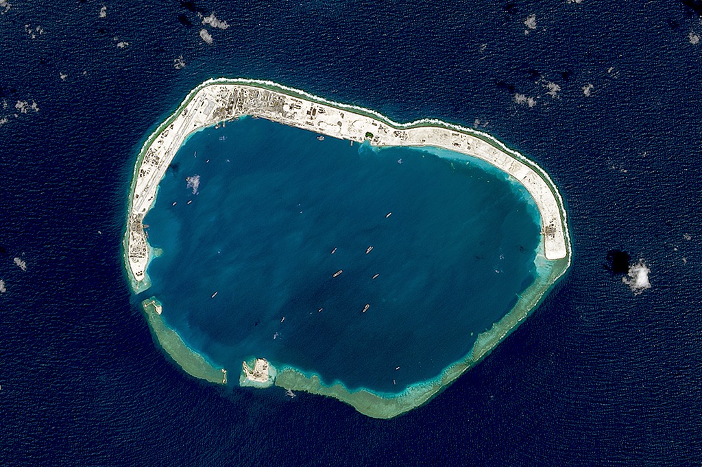 Philippine aircraft turned back from Chinese airspace