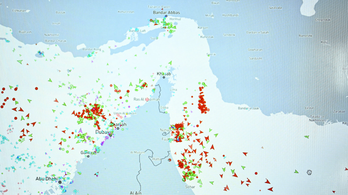 Trump says he and ‘the ayatollah’ can share control of Strait of Hormuz