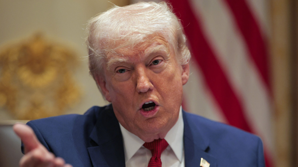 US plans ‘final blow’ against Iran as Trump demands Tehran make a deal