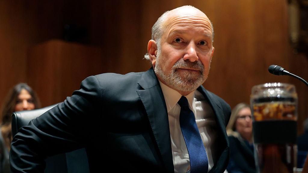 US commerce secretary to testify before Congress about Epstein ties