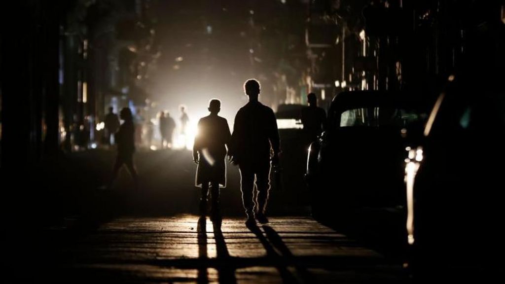 BBC in Cuba as island plunged into darkness