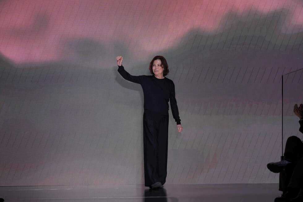 Silvana Armani honors a fashion dynasty with fluid, essential collection during Milan Fashion Week