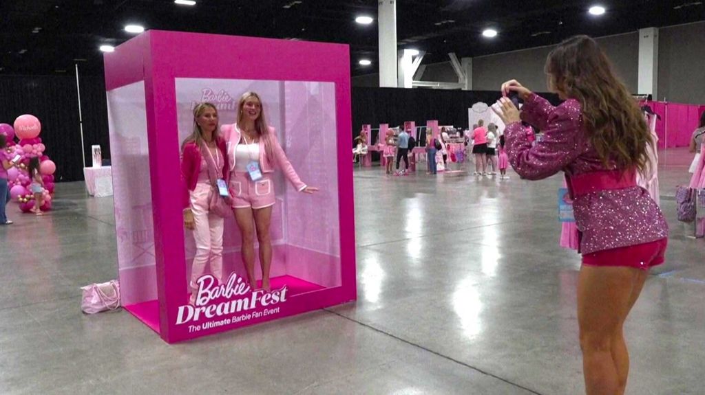 Barbie Dream Fest in Florida to issue refunds after fan complaints