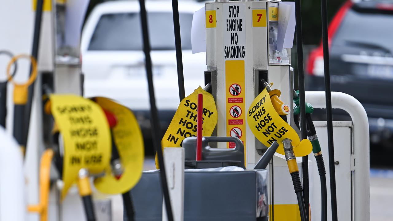 Fair Work Commission orders retailers, supermarkets compensate truck drivers for fuel shocks