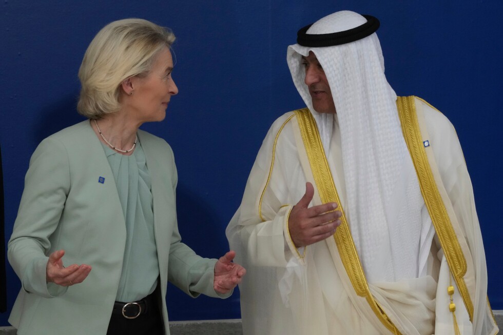 EU considers helping with Mideast energy infrastructure to bypass conflict zones