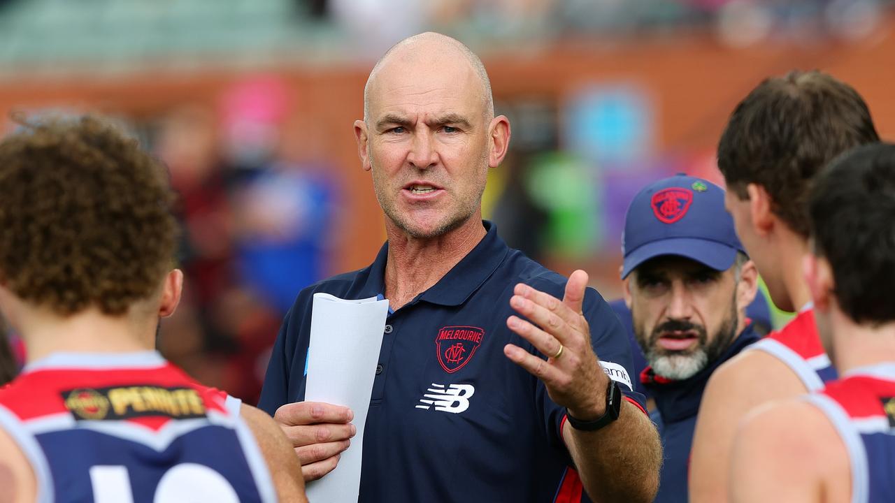AFL 2026: Melbourne coach Steven King has united with his fellow coaches on a fixture flaw