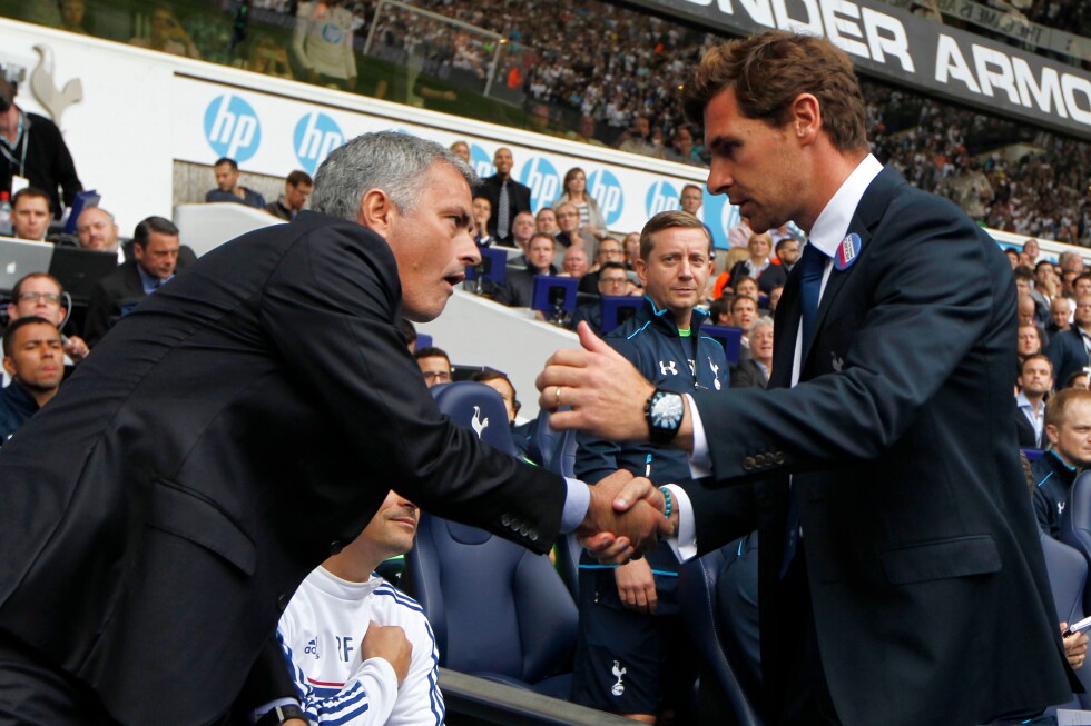 Title race in Portugal has Porto and Villas-Boas leading mentor Mourinho at unbeaten Benfica