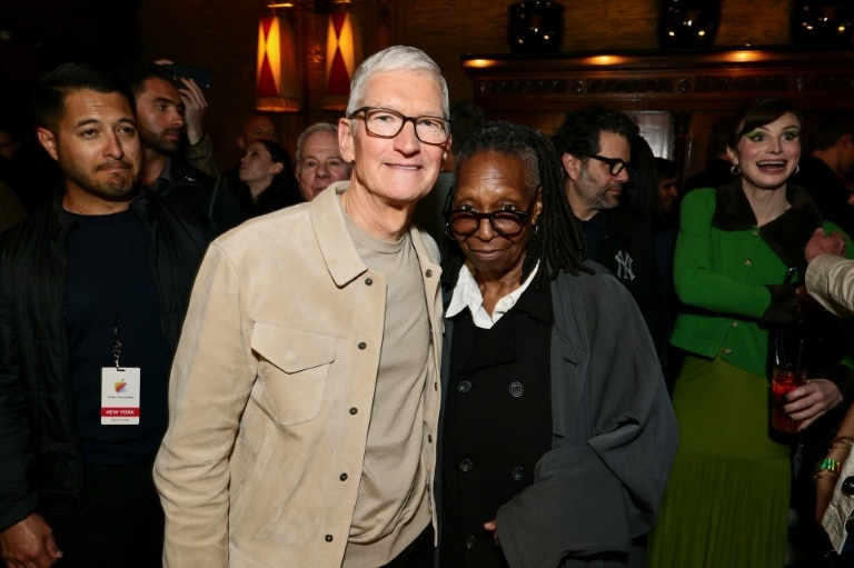 Apple’s Tim Cook to step down as CEO in September