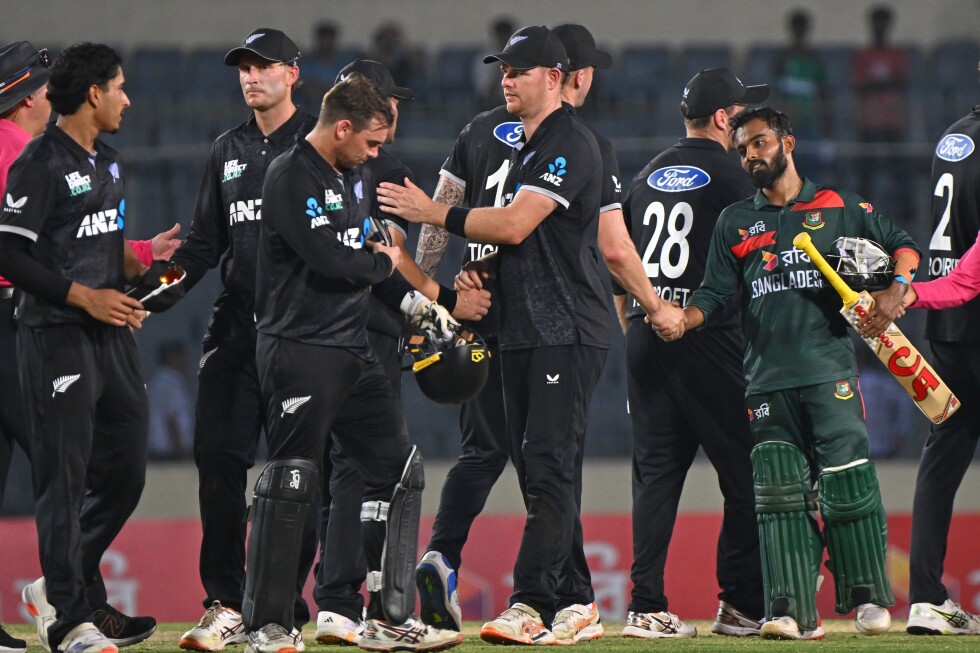 Tom Latham wins toss as New Zealand sends Bangladesh in for series-deciding ODI