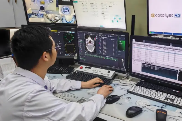 Scientists deploy tech in cancer radiation therapy