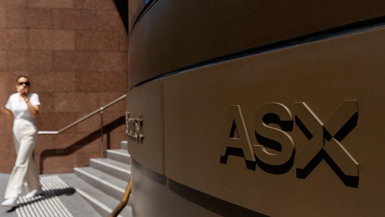 ASX 200 gives back strong early gains amid ongoing oil market disruption