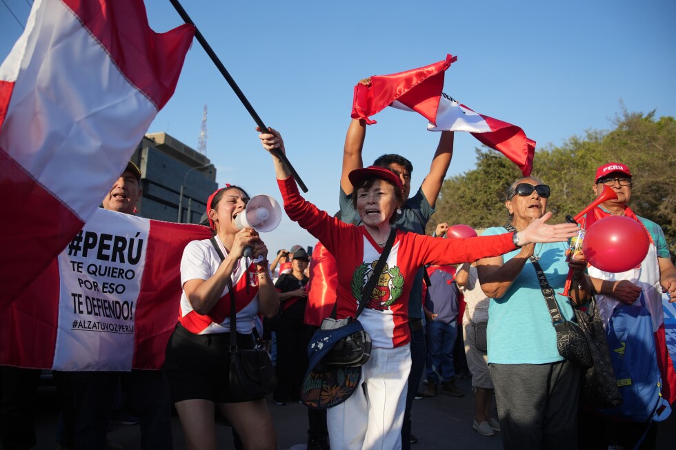Peruvian court sets May 15 deadline for counting votes in presidential race