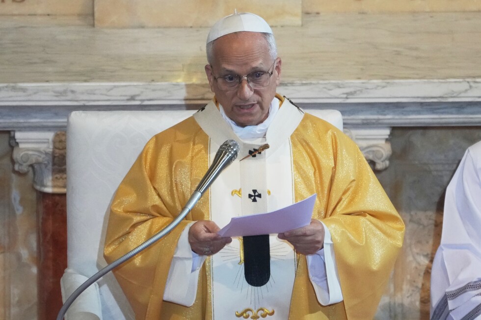 Pope heads to Cameroon as separatists announce 3-day pause in fighting