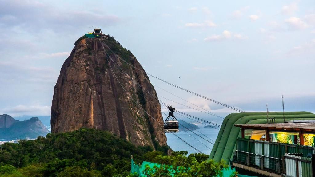 Brazil judge blocks Sugarloaf Mountain zipline