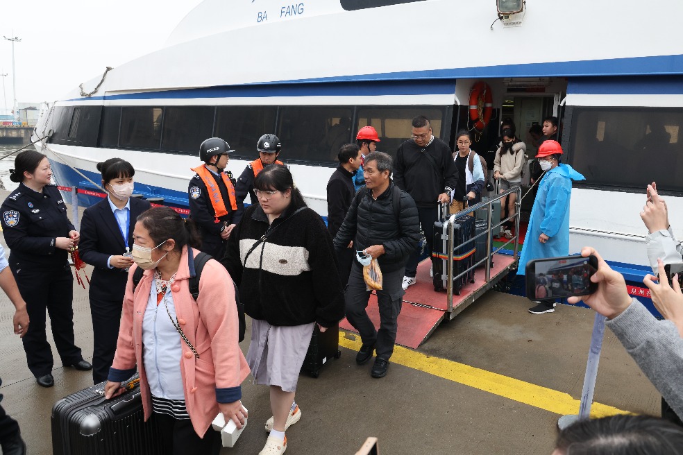 Cross-Strait passenger routes under ‘Mini Three Links’ see peak travel during the holiday