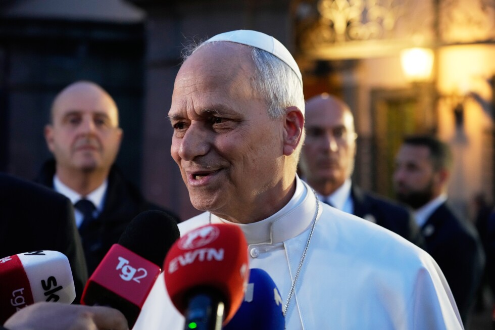 Trump again assails Pope Leo, potentially complicating Rubio’s visit to the Vatican this week
