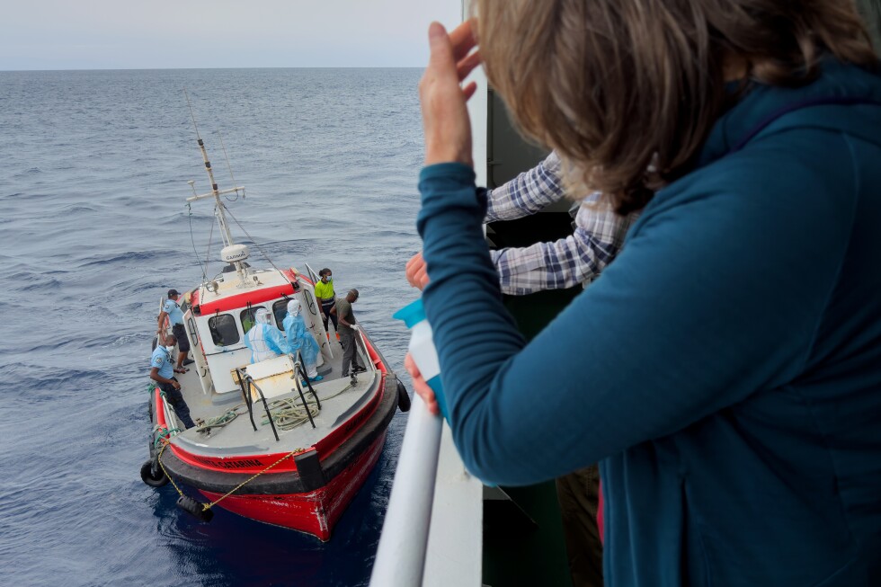 Spain readies for evacuations as a hantavirus-hit cruise ship heads for the Canary Islands