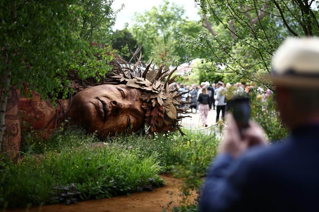 Love, lust and gnomes as top UK flower show bursts into bloom