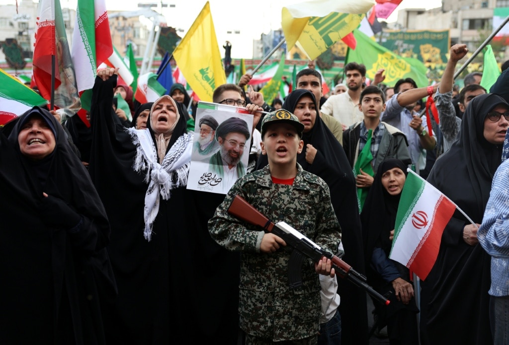 Iran warns will attack US forces in Hormuz after Trump announces escort plan
