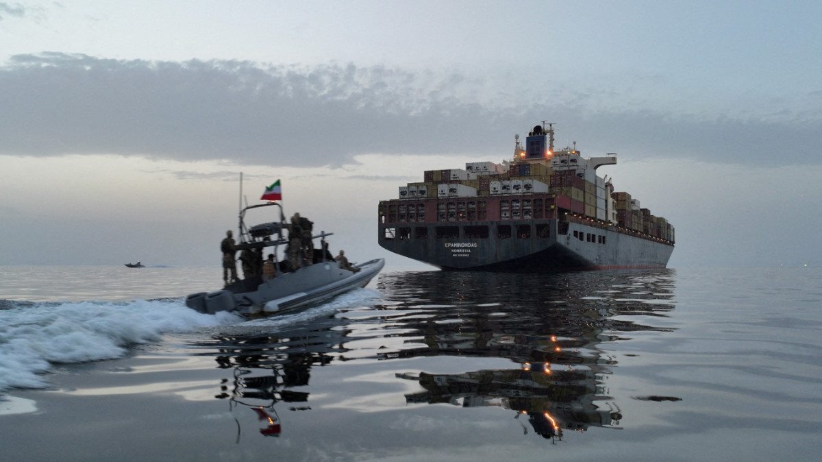 Trump says Beijing opposes Iranian toll in Hormuz, as Chinese vessels exit waterway
