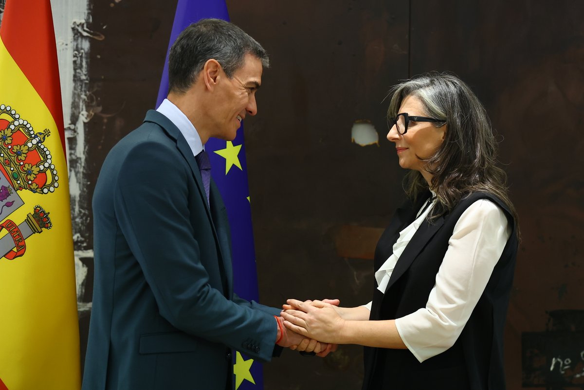 Spain’s leader Sanchez awards UN’s Francesca Albanese Order of Civil Merit