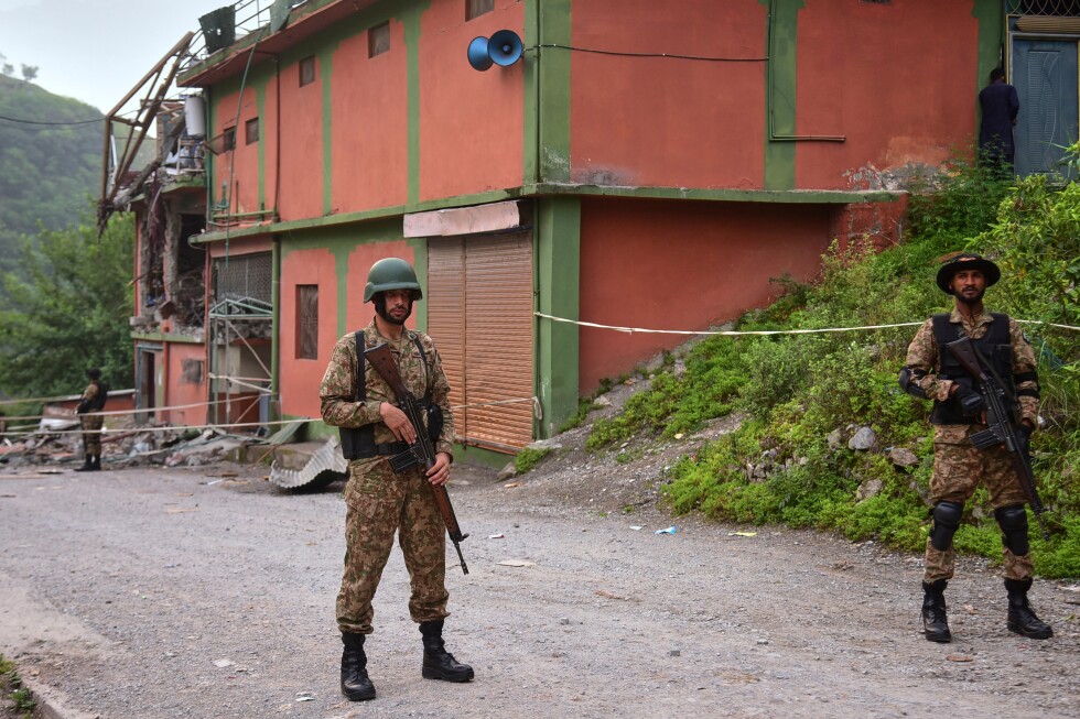 Pakistan warns of strong response to any attack on anniversary of clash with India
