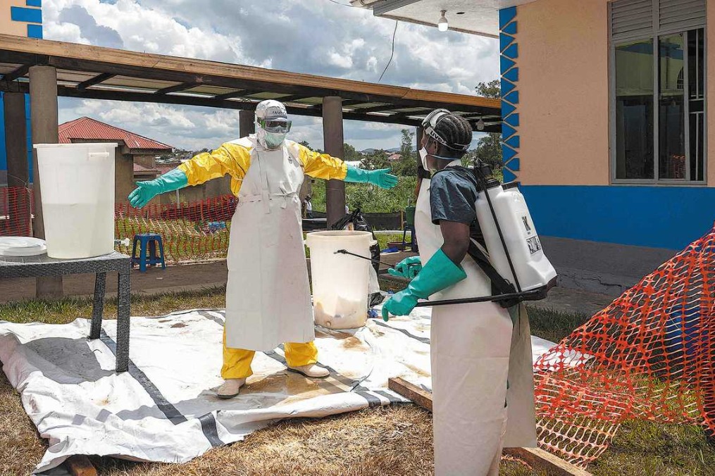 WHO calls for global action to contain Ebola outbreak