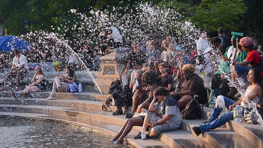 Dangerous heatwave to hit US ahead of holiday weekend