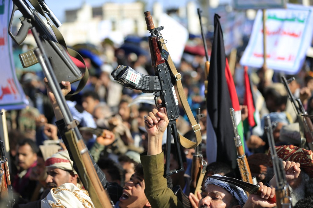 Houthis re-enter the war with Israel, leaving Yemenis torn between pride and fear