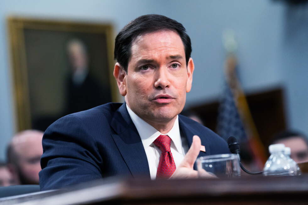 US urges Europe to step up travel measures to prevent spread of Ebola from Africa