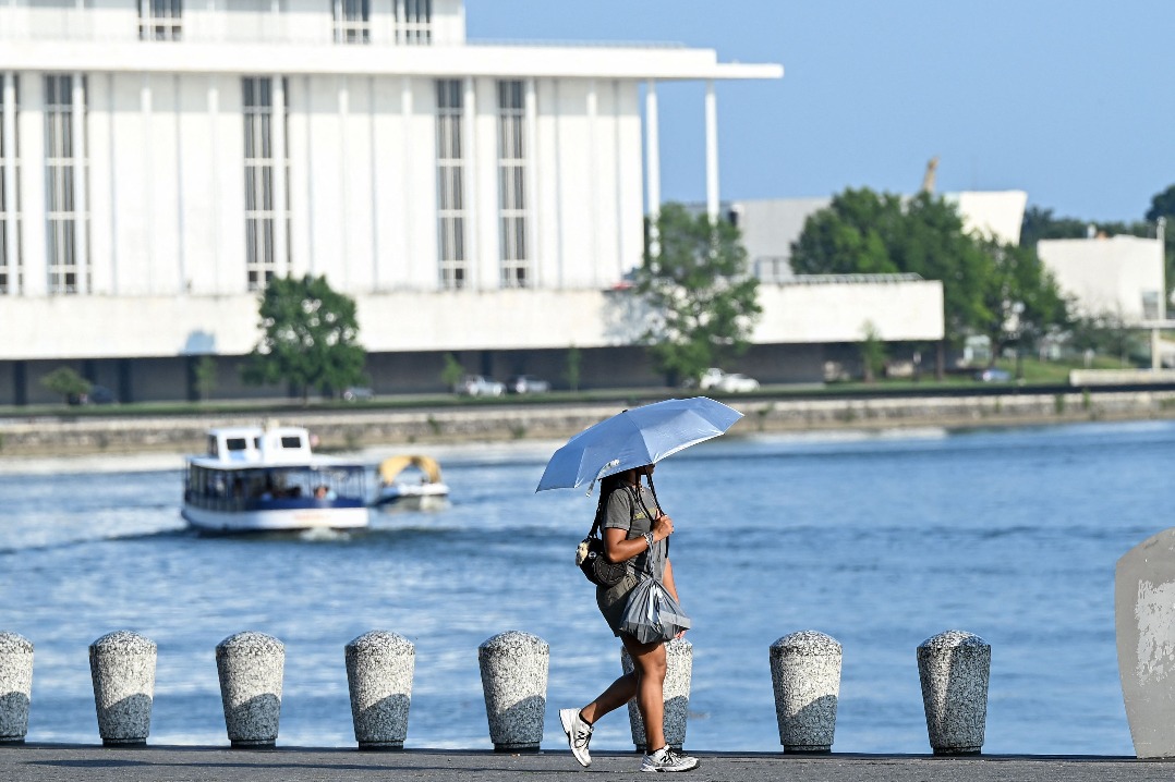 Heat dome spreads across US, bringing dangerous days, little relief at night