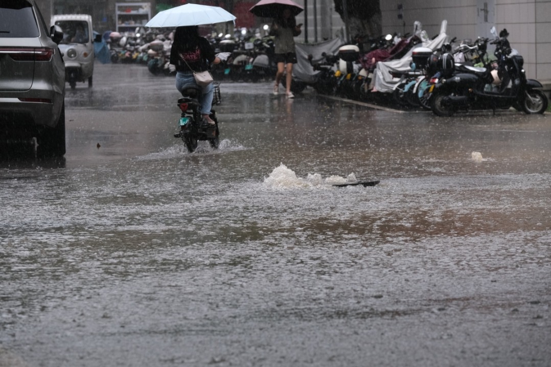 China forecasts strong to super El Nino this year