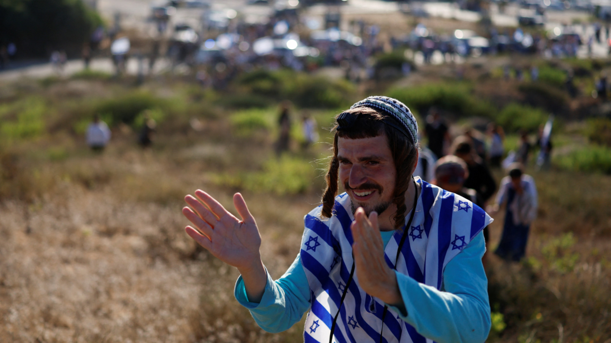 Israeli ministers lead march calling for settlements in Gaza