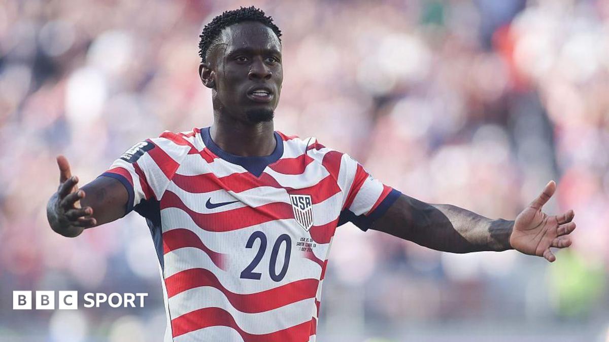 Red card system in disarray over Trump, Fifa and Balogun decision