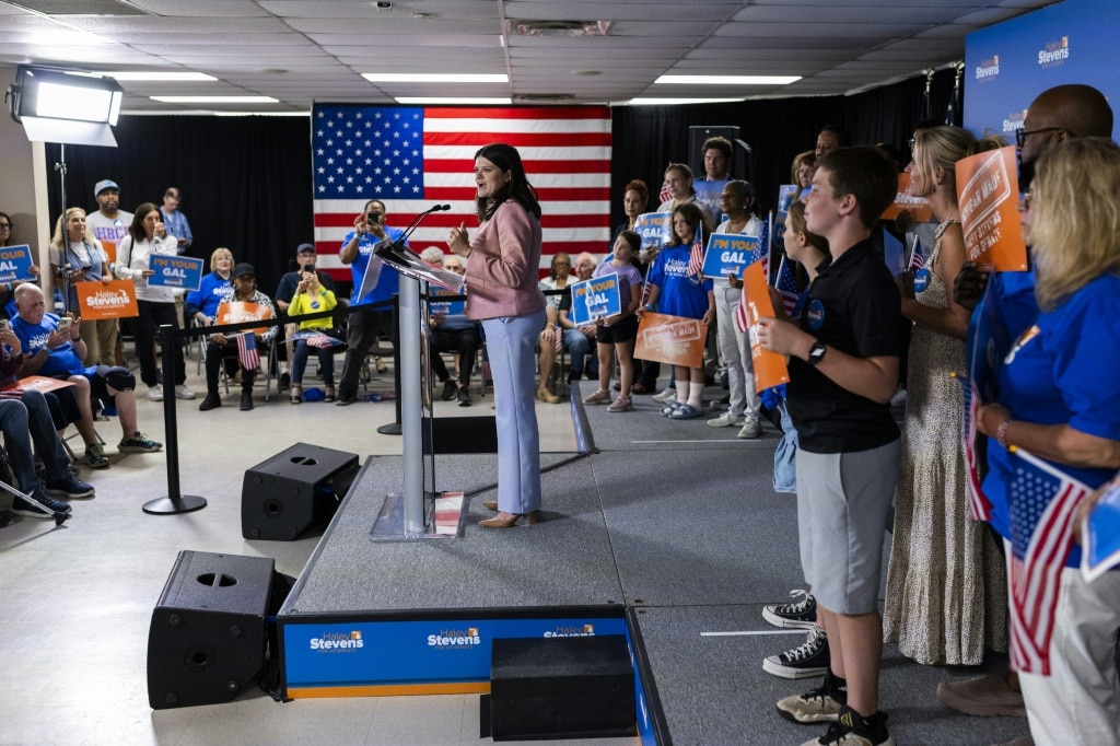 Michigan primary puts Democratic divide on the ballot