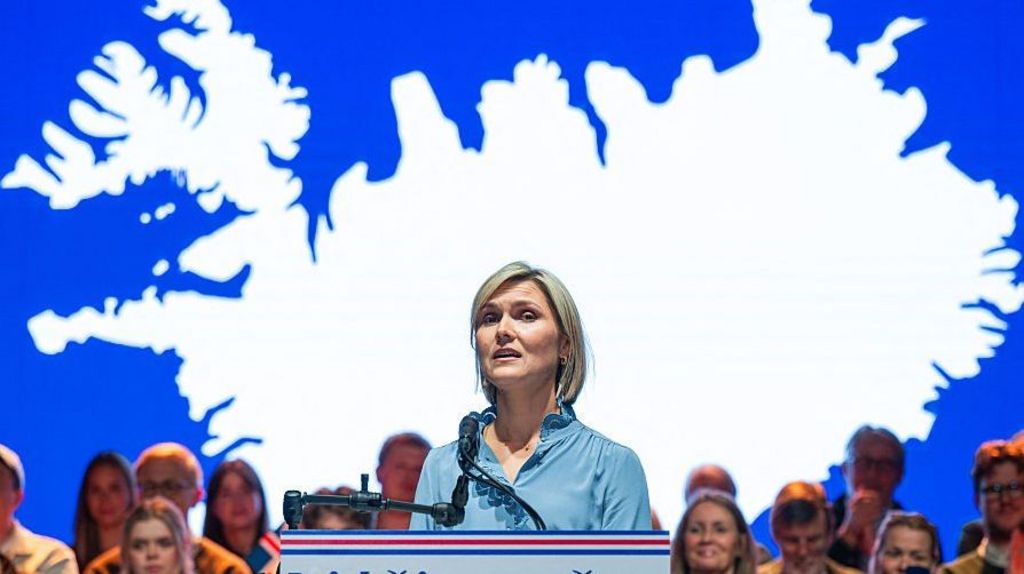 Iceland holds knife-edge referendum on EU – and it could be decided on fish