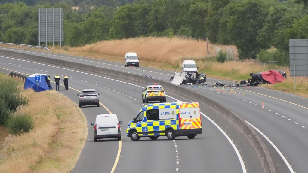 Officers told not to pursue car on wrong side of motorway, says police body