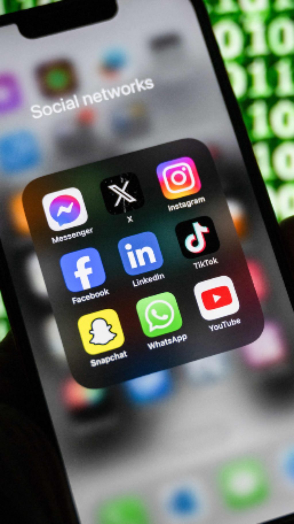 Australians to be able to switch off social media algorithms